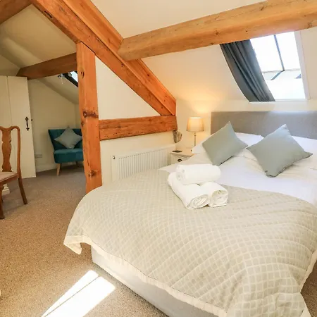 Carrholme Holiday home *