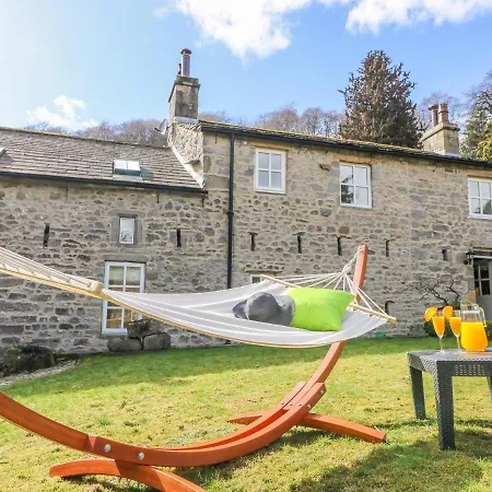 Carrholme Settle